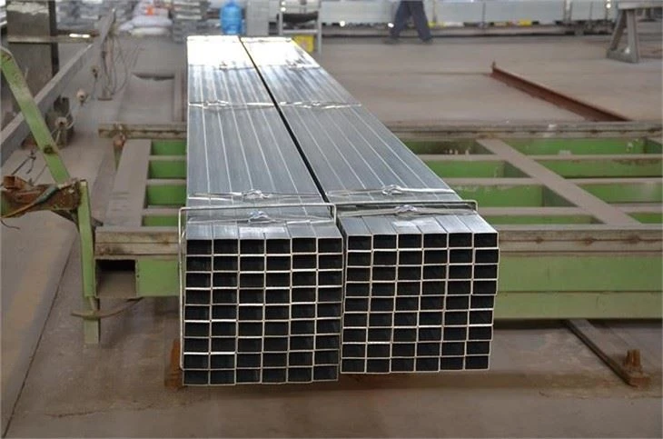 Sezzjoni vojta galvanizzata SHS 20*20-200*200mm