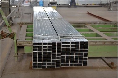 Galvanizzat Pjazza Sezzjoni vojta minn ġewwa 25*25*3.0